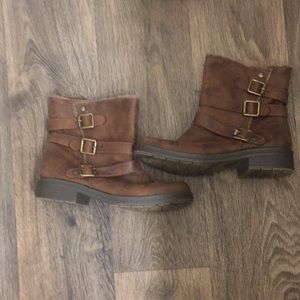 Brown boots